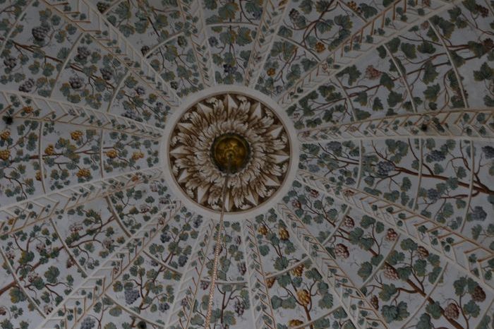 Without alarms and overreactions