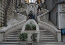 The Gate of the Hodegetria in Imperial History